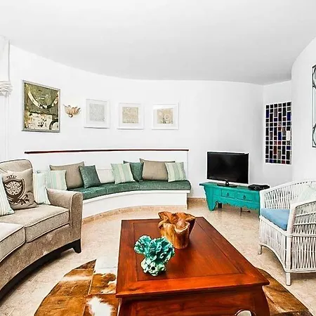 Binibequer Vell Sleeps 11 With Pool And Air Con *